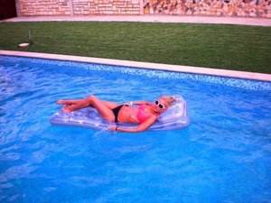 Local profile photo of Viviana, 20, in Massachusetts