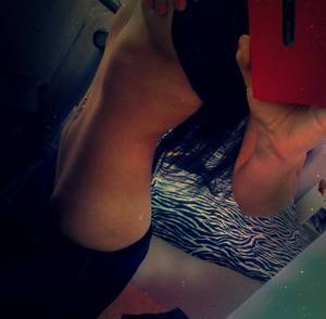 Connect with Destiny (19) in Nebraska | Adult Dating