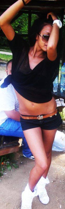 Helen, 27 in Pennsylvania | Younger Adult Woman, Older Men