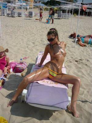 Meet Loren (26) from Wisconsin | No-Strings Adult Dating