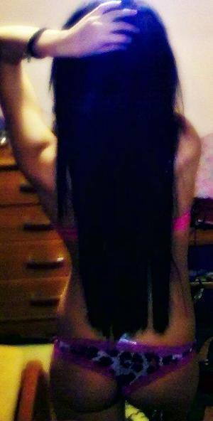 Yasmin (26), Florida | Casual Encounters and Chat