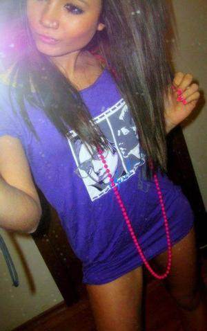Photo of Katelin (19), adult profile in Kansas