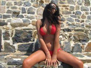 Alexandra (25) in North Carolina | Private Adult Dating Profile