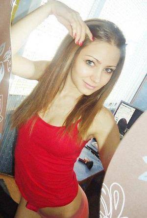 Tammy (21) in Columbia, SC, adult profile photo