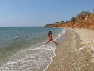 Chat with Cora (20) | Colorado Hookups Available Now