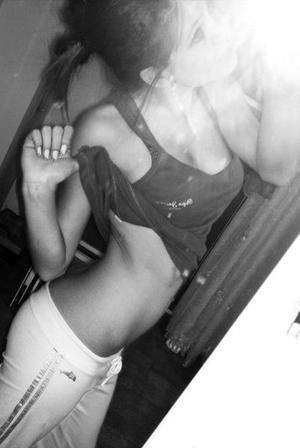 Aimee, 22, Utah | Tonight Casual Encounters