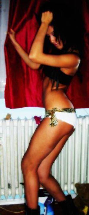 Meet Maci (18) from California | Same-Night Dating