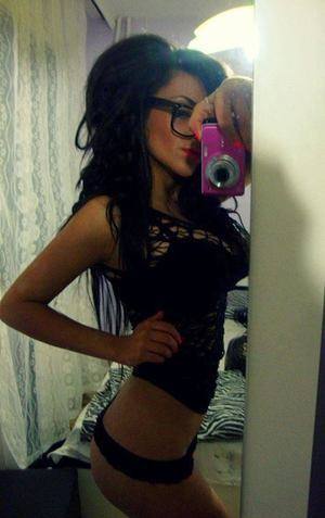 Giovanna, age 23, profile photo from West Ishpeming, MI