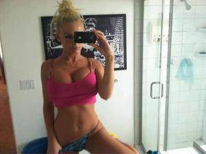 Adult dating profile photo of Claudia (26) in Lugoff, SC