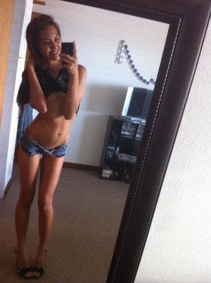 Chat with Alanna (27) | South Carolina Hookups Available Now