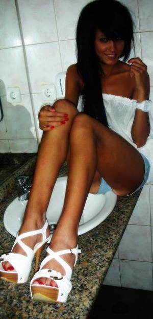 Photo of Alondra (30) from Ohio dating profile