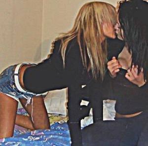 Meet Gianna (28) from Arkansas | Same-Night Dating