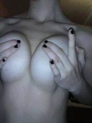 Cecilia, age 20, local profile image in California