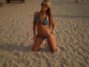 Cindy from Swink, Oklahoma is looking for adult webcam chat