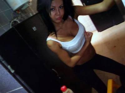 Meet local singles like Oleta from Buckley, Washington who want to fuck tonight