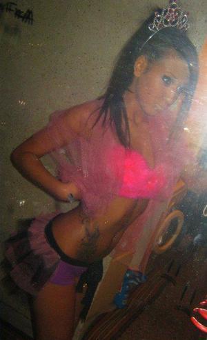 Mariana from Sitka, Alaska is looking for adult webcam chat