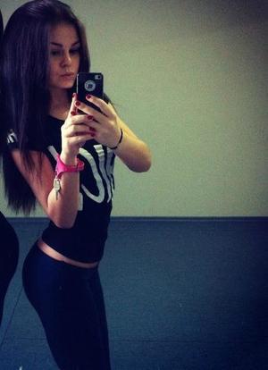 Yuri from Aubrey, Arkansas is looking for adult webcam chat