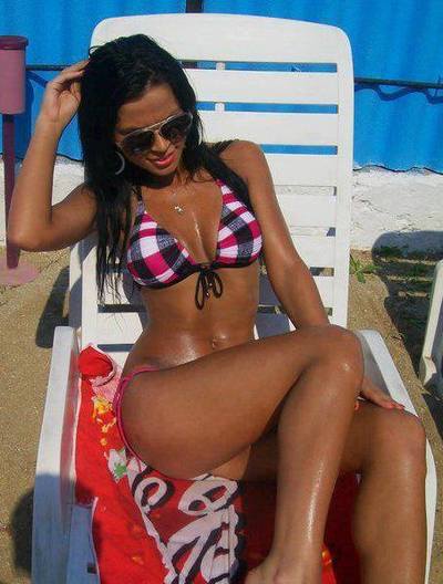 Irma from Montreal, Wisconsin is looking for adult webcam chat