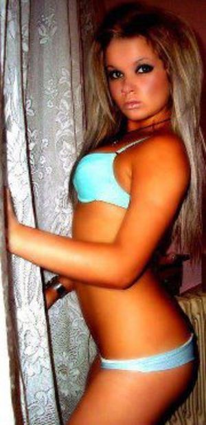 Hermine from California is looking for adult webcam chat