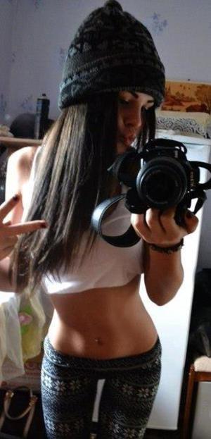 Deedee from City View, South Carolina is looking for adult webcam chat