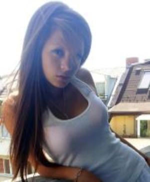 Alane from  is interested in nsa sex with a nice, young man