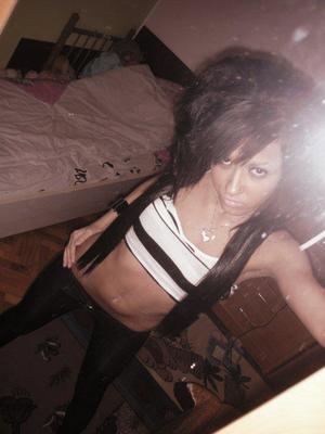 Dot from Sierra Vista Southeast, Arizona is looking for adult webcam chat